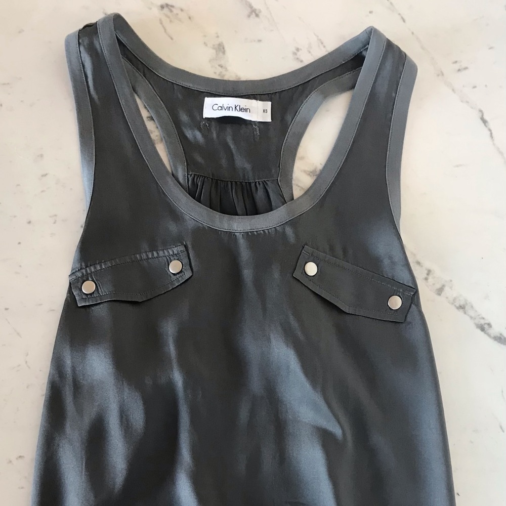Silver Tank / Tunic. 100% Silk.